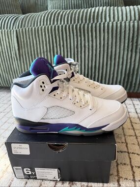 Jordan Air 5 Retro White Purple Teal (GS)